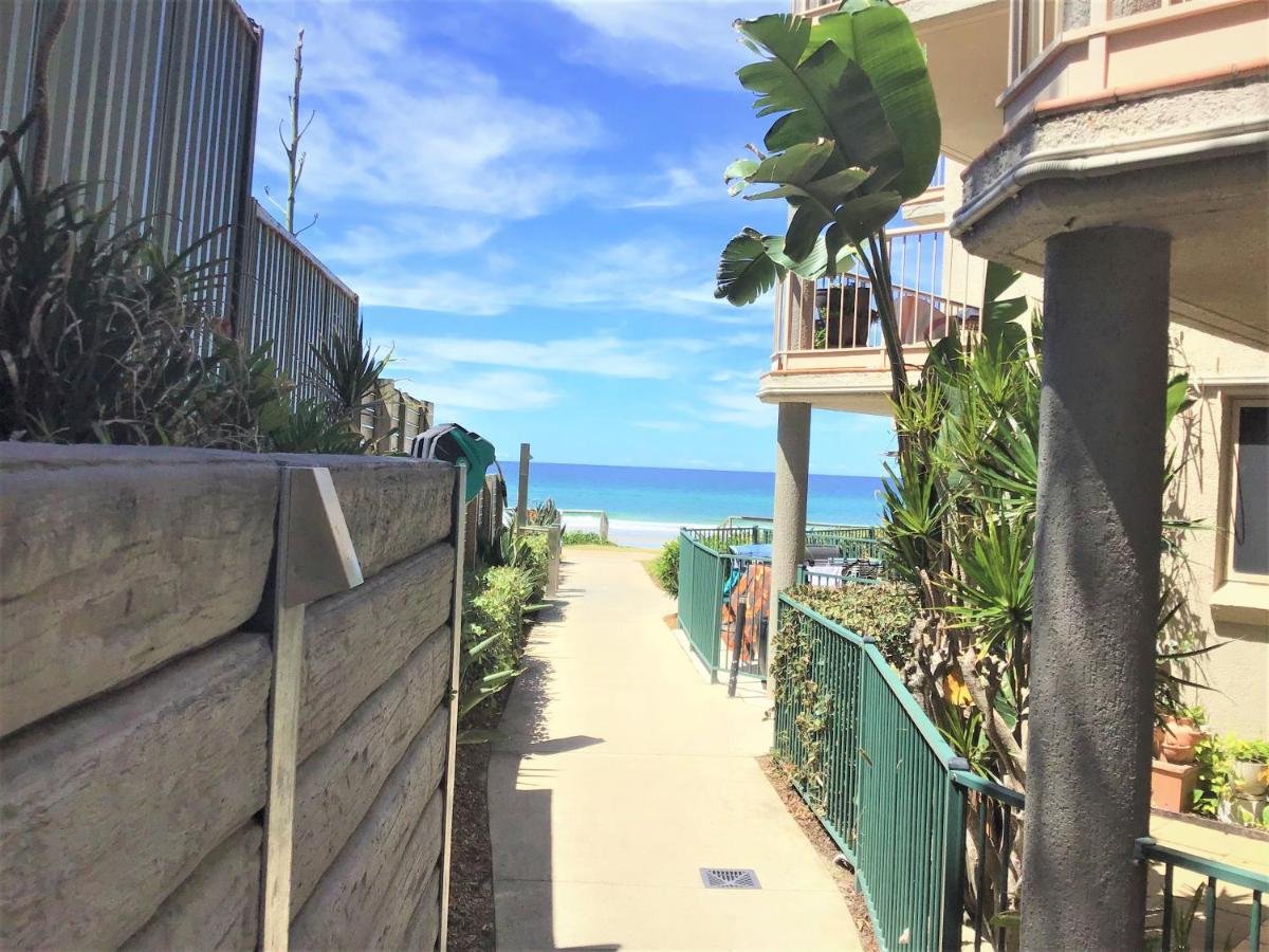 גולד קוסט Sanctuary Beach Resort מראה חיצוני תמונה