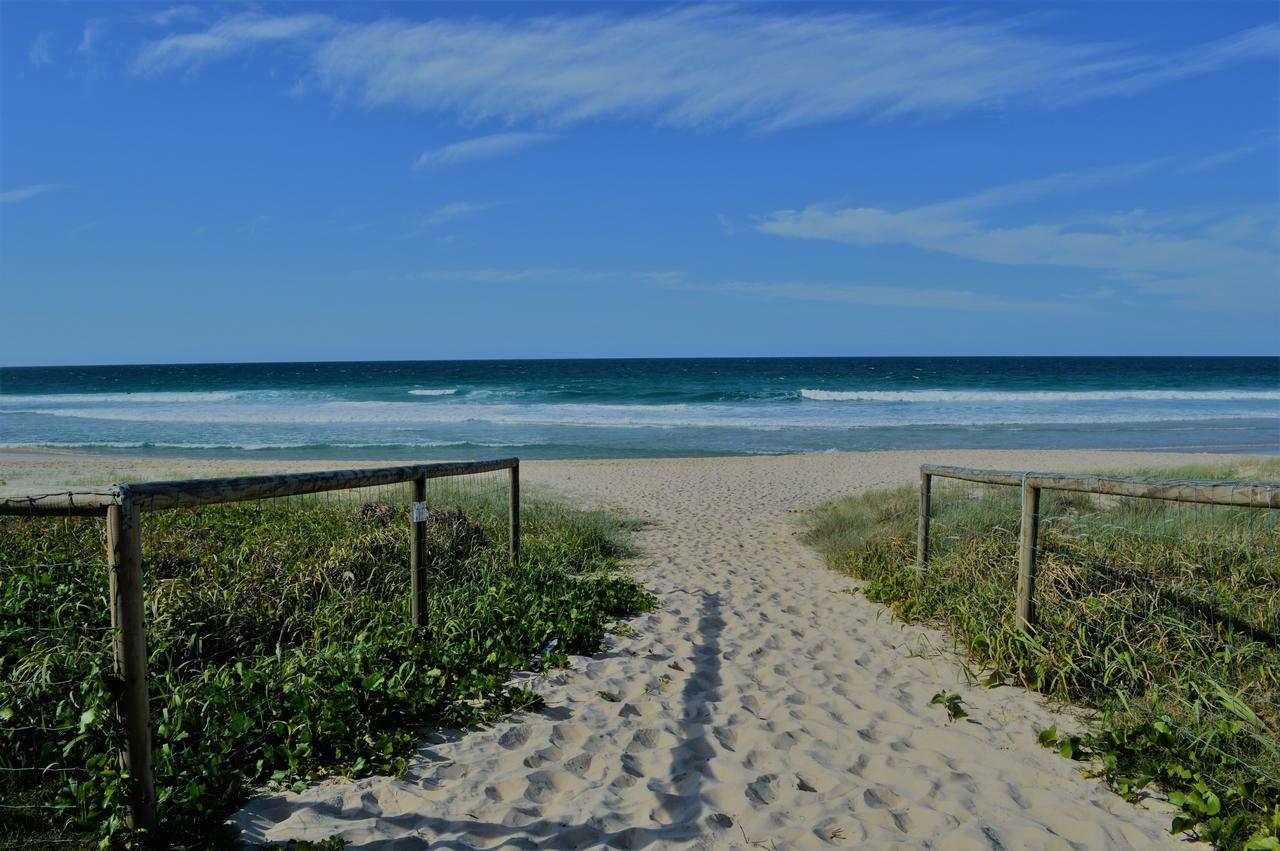 גולד קוסט Sanctuary Beach Resort מראה חיצוני תמונה