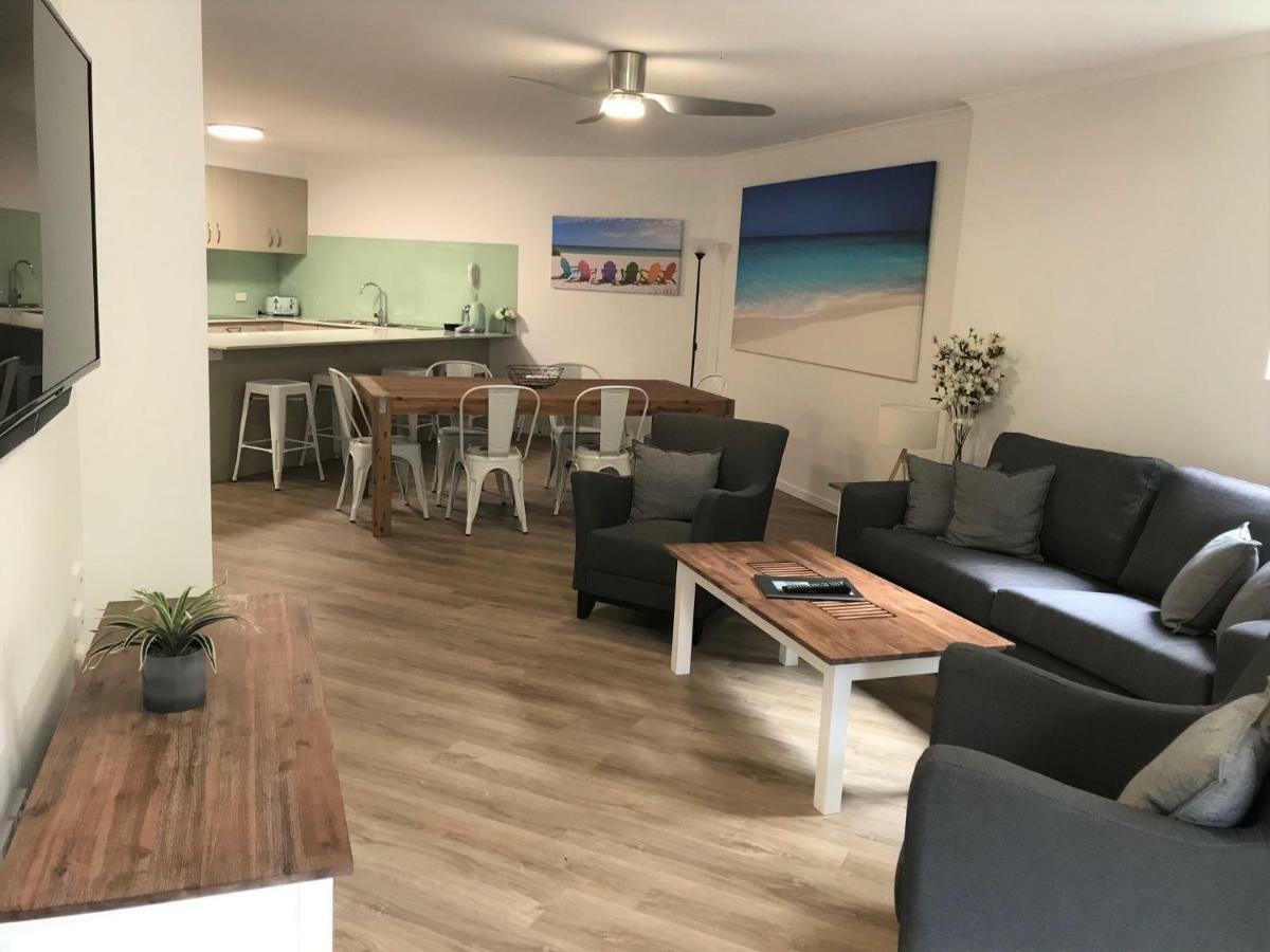 גולד קוסט Sanctuary Beach Resort מראה חיצוני תמונה